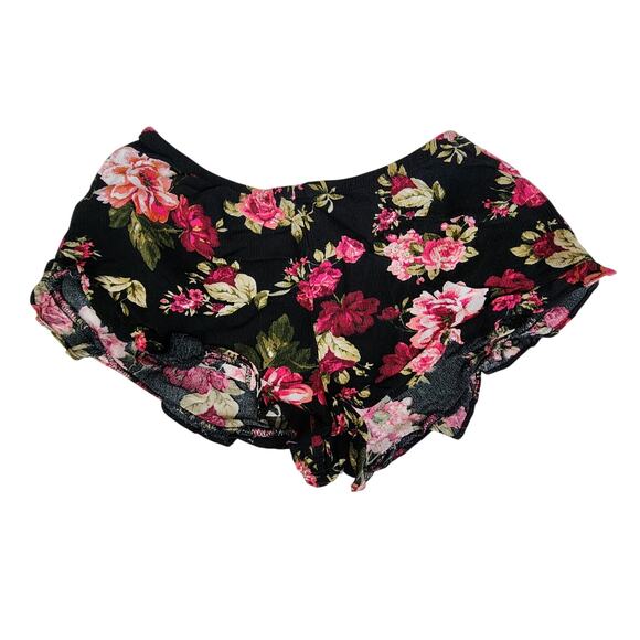 Ambiance Apparel Small Black Floral Booty Shorts - Picture 6 of 7